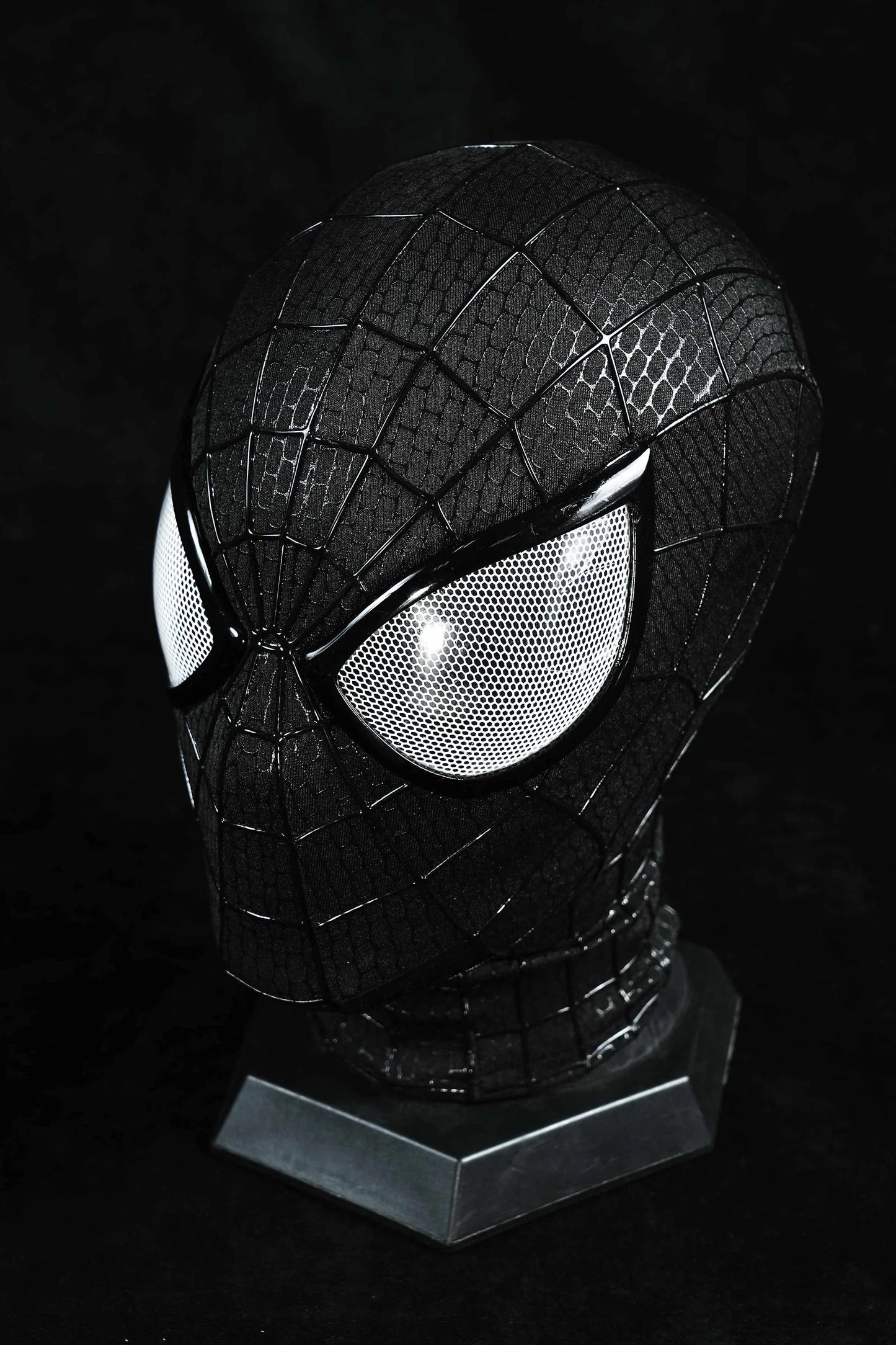 BenDesign - Mask Hyper-Realism VM