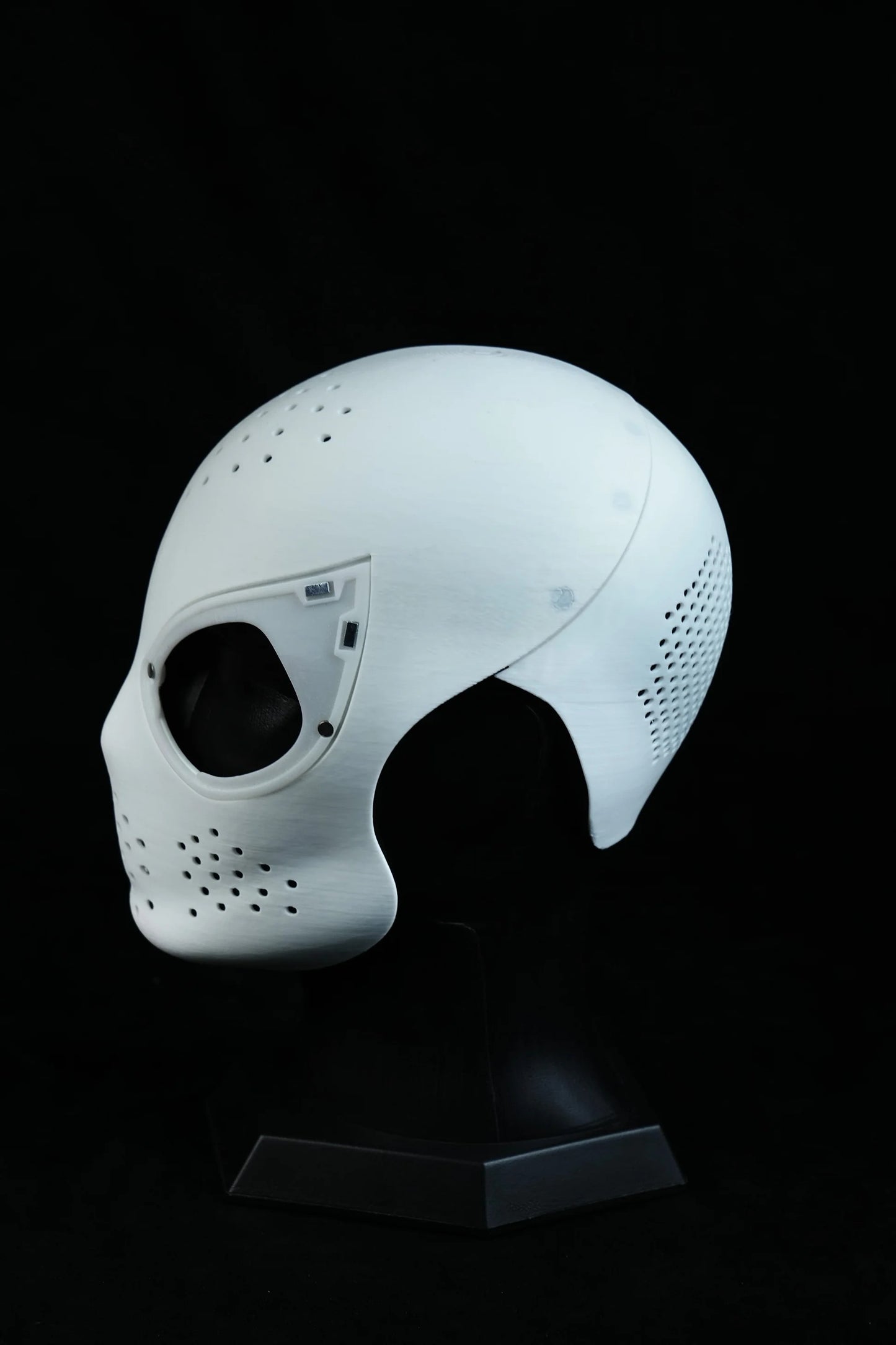 BenDesign - Mask Hyper-Realism VM